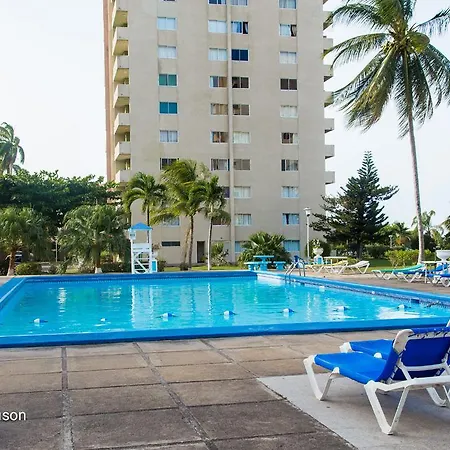 Sword Fish Beach Suite@ Turtle Towers