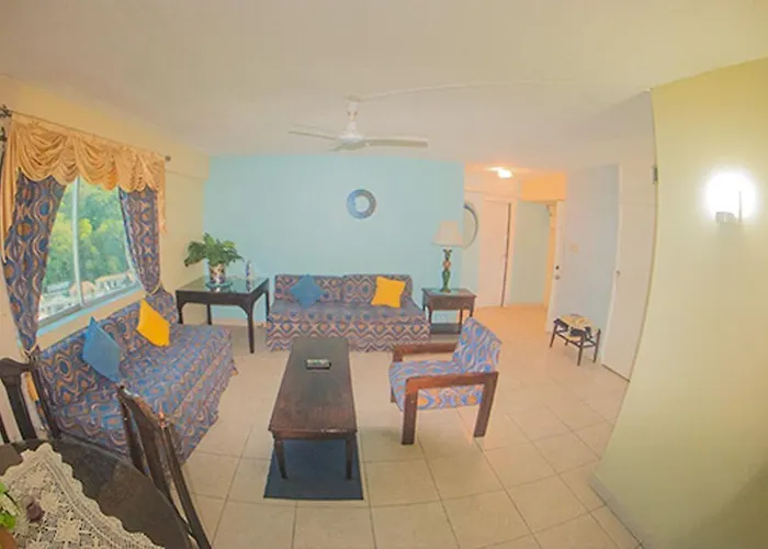 Sword Fish Suite@ Turtle Towers *