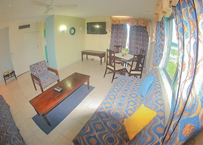 Sword Fish Suite@ Turtle Towers *