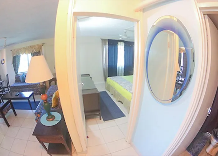 Sword Fish Suite@ Turtle Towers